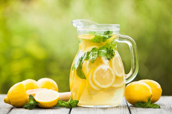 IML recomienda elegir bebidas naturales sin azúcar 