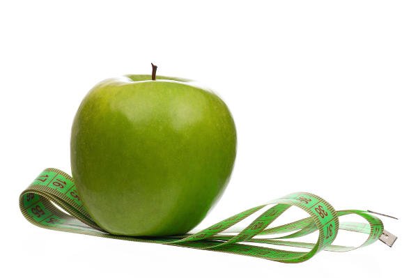 Es preferible reservar la fruta para tomarla a media mañana o en la merienda