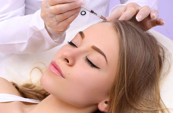 El hair filler de Biopéptidos para el rejuvenecimiento capilar debe ser aplicado por médicos con formación específica en esta técnica