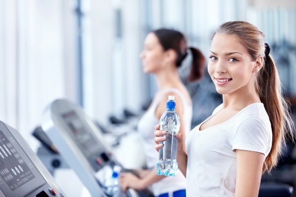 La combinación de dieta y ejercicio mejora las capacidades físicas y psicológicas