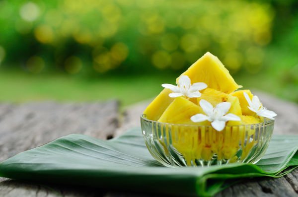 La piña es una fruta ideal para mantener la dieta durante las vacaciones