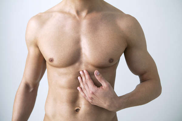 Tórax, abdomen y espalda son zonas andrógeno-dependientes